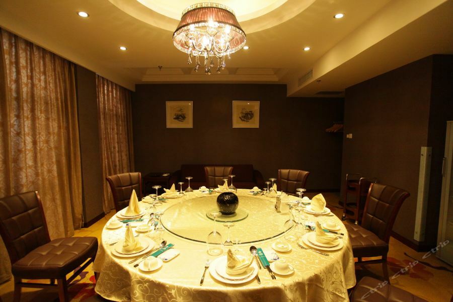 Weihai Happy Hot Spring Hotel Exterior photo